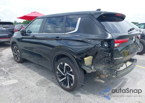 2024 Mitsubishi Outlander Se/Black Edition z USA, uszkodzony, nr VIN JA4J3VA89RZ076932